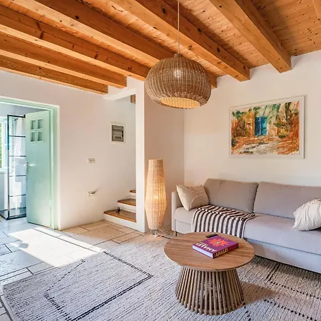 Lemarevita By Interhome Koromačno
